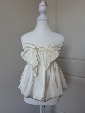 Lane 201 - Bow Bubble Top